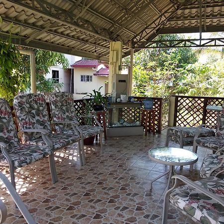 Hundred Islands Guest House ألامينوس المظهر الخارجي الصورة